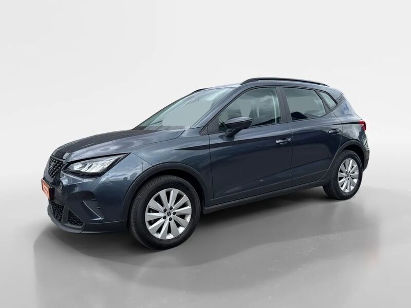 Cinza Usado 2023 Seat Arona Style SUV | € 16.990 (Preço justo) - Imagem 1/4