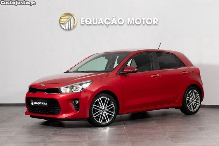Vermelho Usado 2017 Kia Rio Citadino | € 12.900 (Preço justo) - Imagem 1/1