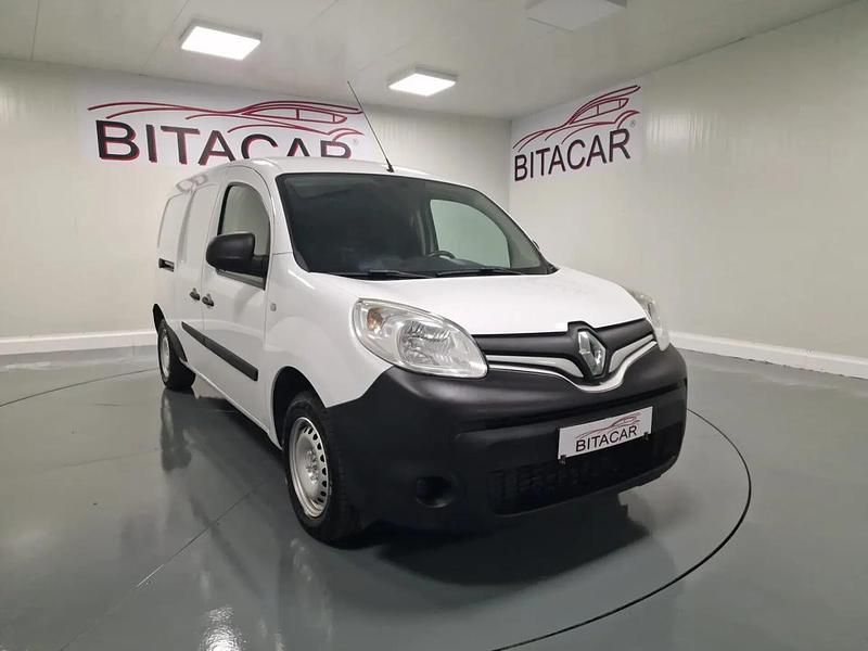 Usado Renault Kangoo 90 HP (66 kW) 2018 Branco Monovolume