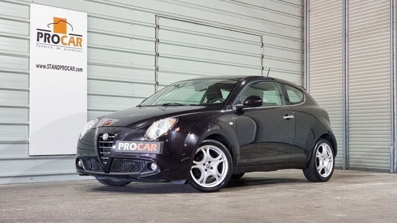 Preto Usado 2010 Alfa Romeo MiTo Distinctive Citadino | € 7.250 (Bom preço) - Imagem 1/4