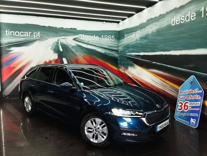 Azul Usado 2021 Skoda Octavia Carrinha | € 19.699 (Bom preço) - Imagem 1/4