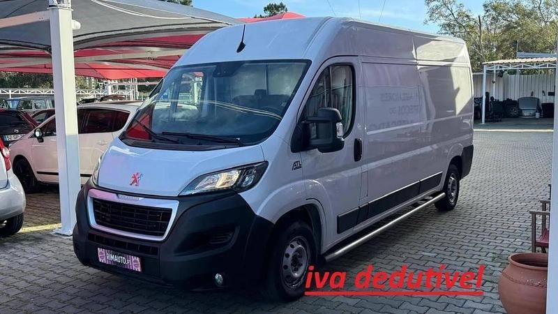 Branco Usado 2022 Peugeot Boxer Van | € 19.990 (Preço justo) - Imagem 1/4