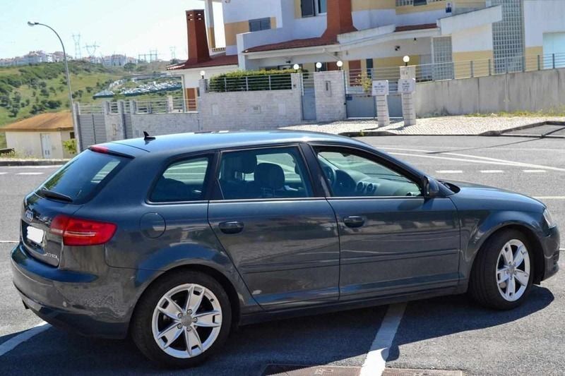 Usado Audi A3 Cabriolet 140 HP (102 kW) 2009 Cinzento Cabrios