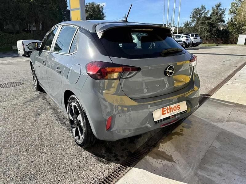 Usado Opel Corsa-e 100 kW (136 HP) 2023 Cinza Citadino