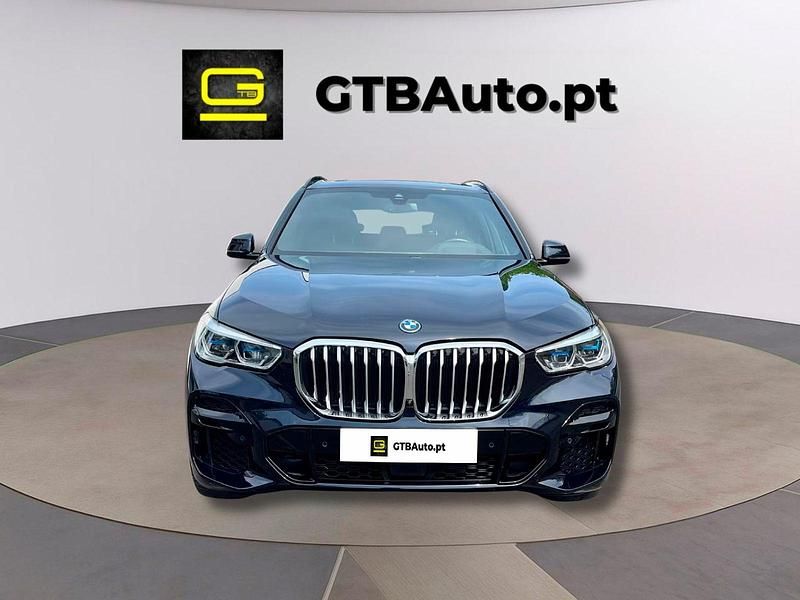 Preto Usado 2022 BMW X5 M Sport SUV | € 61.900 - Imagem 1/4