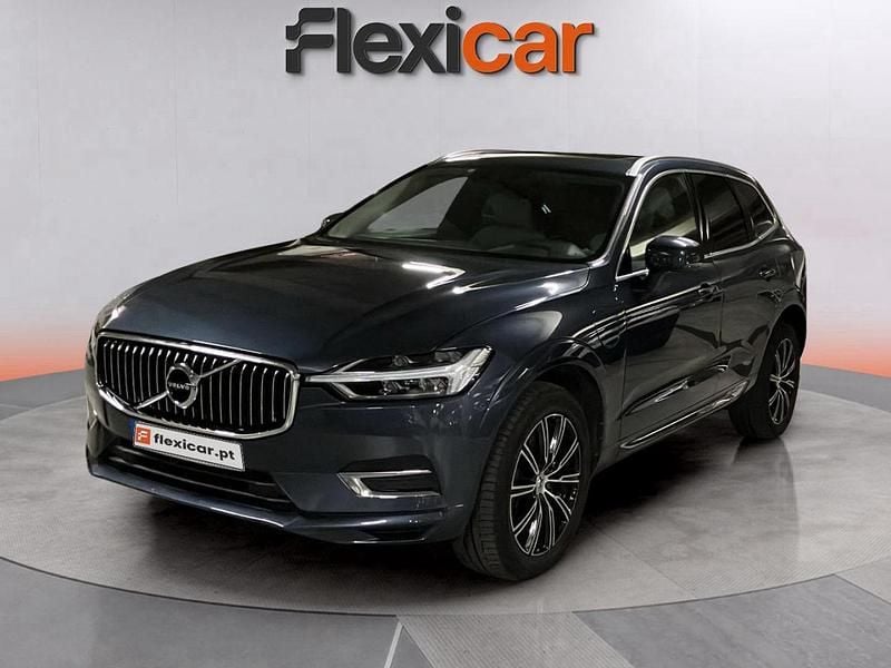 Azul Usado 2020 Volvo XC60 Inscription SUV | € 31.990 (Preço justo) - Imagem 1/4