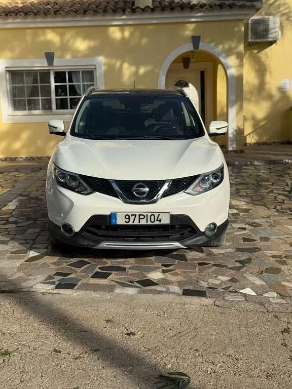 Branco Usado 2014 Nissan Qashqai Acenta SUV | € 16.900 (Caro) - Imagem 1/4
