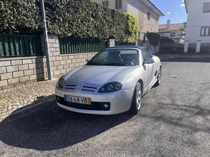 Usado MG TF 116 HP (85 kW) 2004 Cinza Cabrios