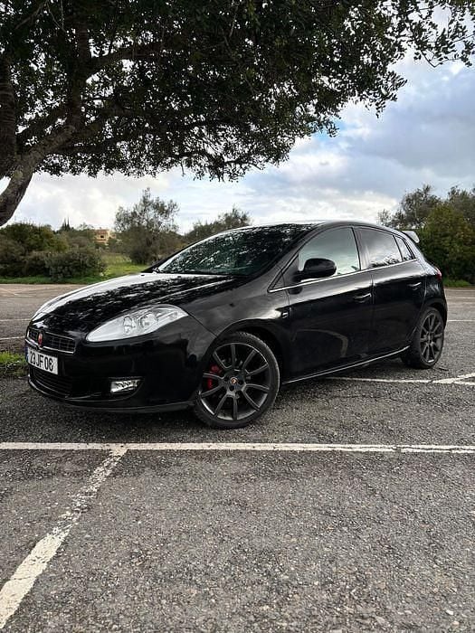 Usado 2010 Fiat Bravo Sport Citadino | € 5.450 (Preço justo) - Imagem 1/4