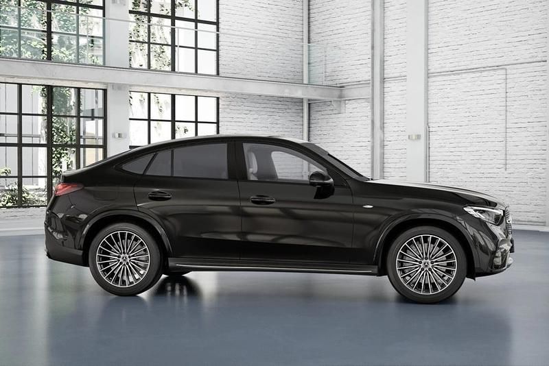 Novo Mercedes GLC300 198 HP (145 kW) 2025 Preto SUV