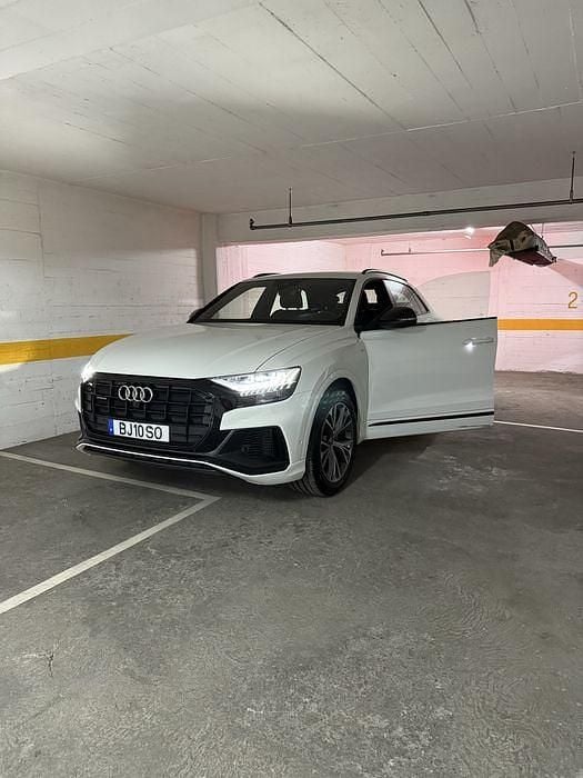 Usado 2018 Audi Q8 Competition SUV | € 53.000 - Imagem 1/4