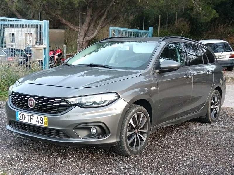 Usado 2017 Fiat Tipo Carrinha | € 6.500 (Super Preço) - Imagem 1/4