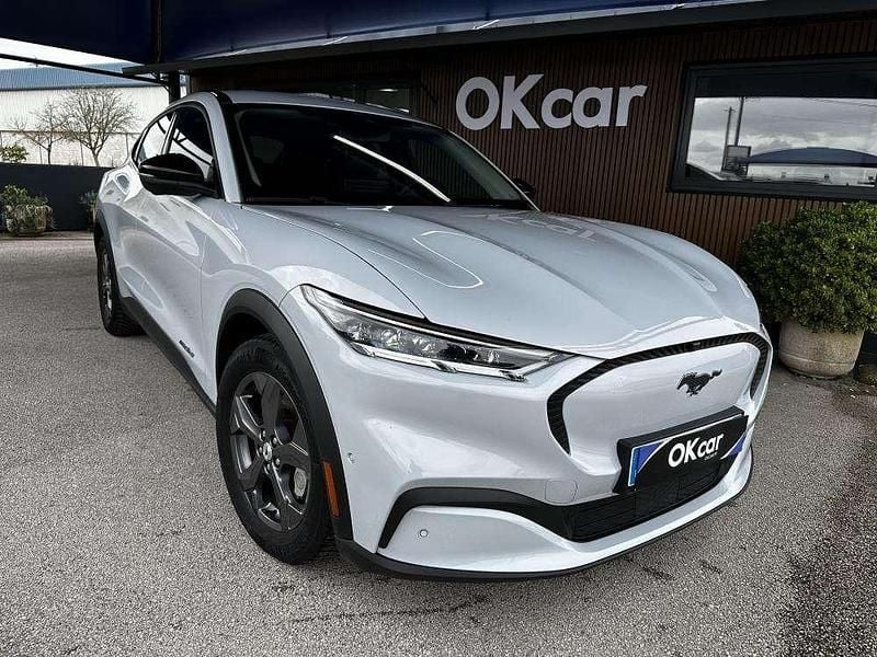 Usado Ford Mustang Mach-E 197 kW (269 HP) 2023 Branco SUV