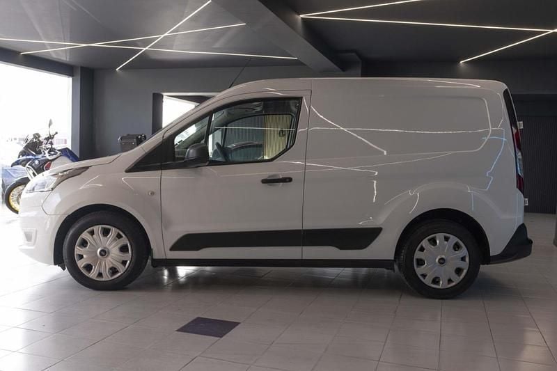 Usado Ford Transit Connect 101 HP (74 kW) 2019 Branco Monovolume