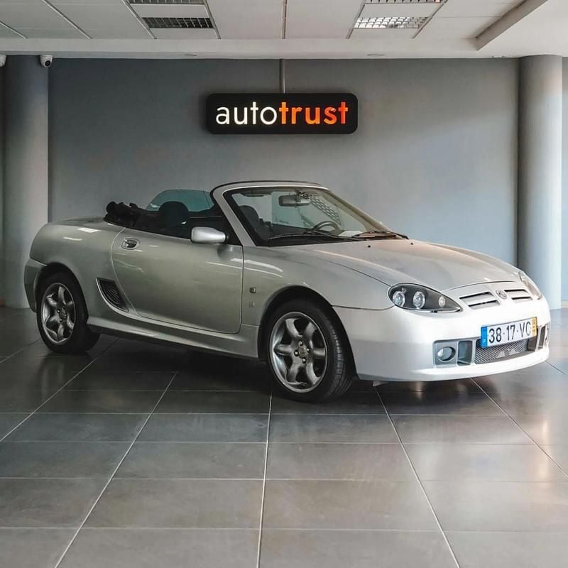 Cinzento Usado 2003 MG F Cabrios | € 10.900 - Imagem 1/4