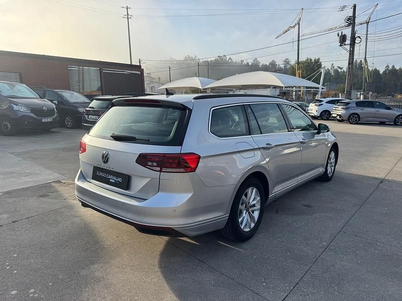Usado VW Passat Business 150 HP (110 kW) 2021 Cinza Carrinha