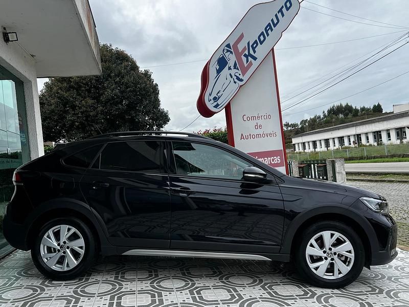 Usado VW Taigo 95 HP (69 kW) 2024 Preto cinzento SUV