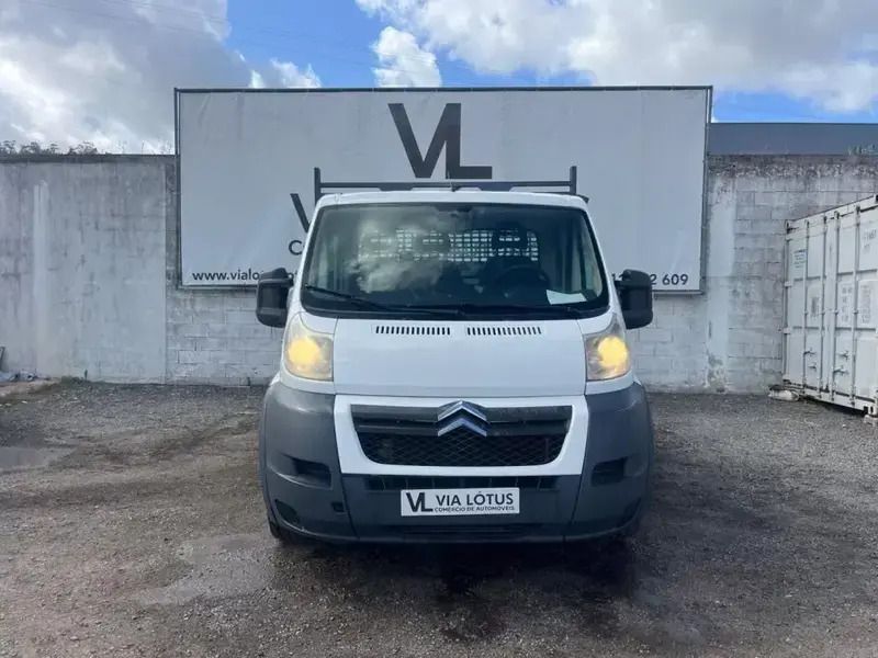 Branco Usado 2013 Citroën Jumper Monovolume | € 17.500 - Imagem 1/4