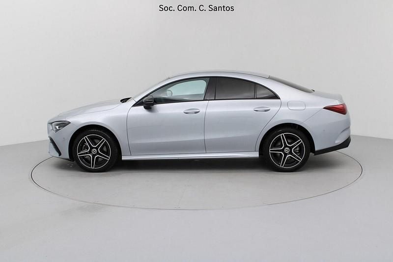 Usado Mercedes CLA250 AMG 218 HP (160 kW) 2025 Cinza Sedan