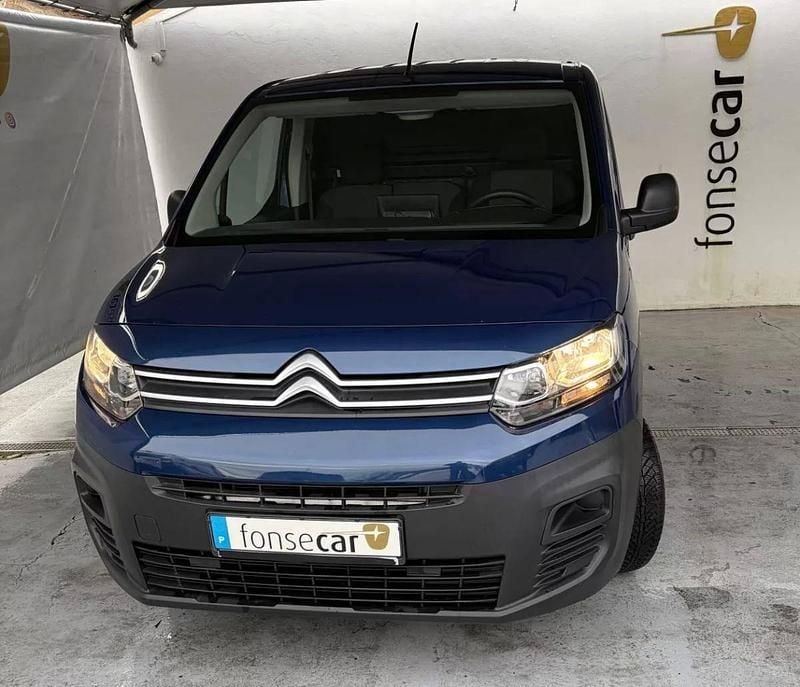 Usado Citroën Berlingo 100 HP (73 kW) 2020 Azul Monovolume