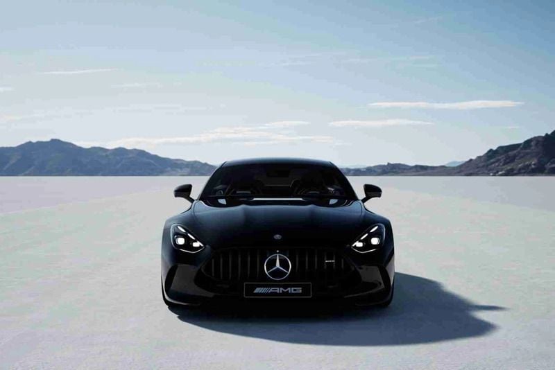 Preto Novo 2025 Mercedes AMG GT 63 AMG Coupé | € 305.525 - Imagem 1/4