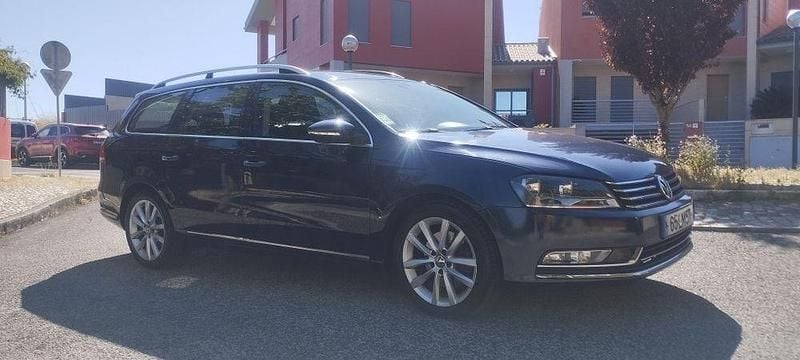 Usado VW Passat Highline 170 HP (125 kW) 2011 Sedan
