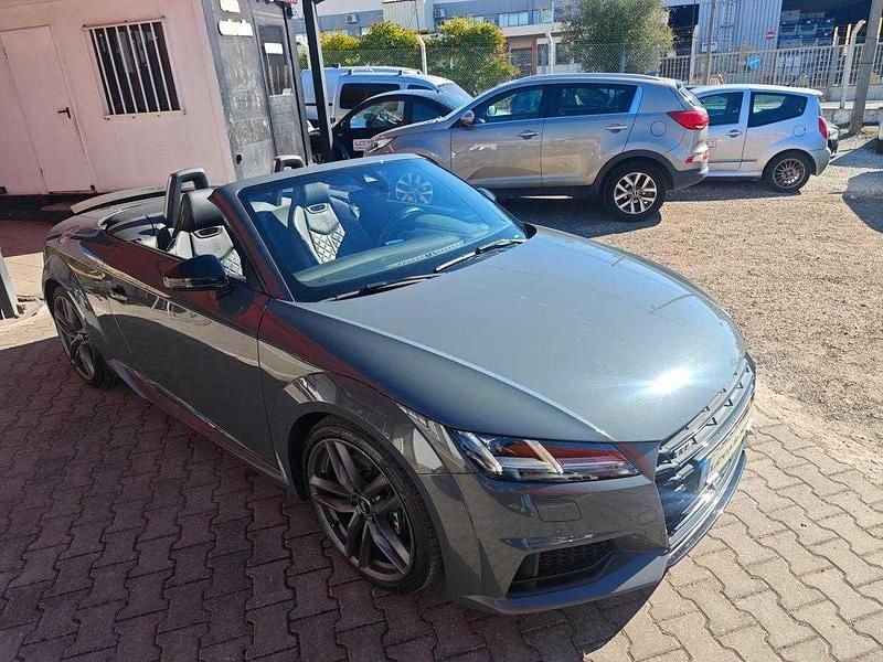 Usado Audi TT 310 HP (228 kW) 2016 Cinza Cabrios