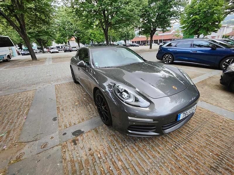 Cinzento Usado 2013 Porsche Panamera Sedan | € 37.500 (Super Preço) - Imagem 1/4