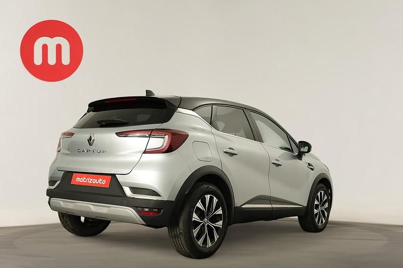 Usado Renault Captur Techno 100 HP (73 kW) 2024 SUV