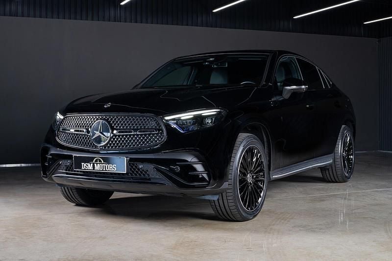 Preto Usado 2024 Mercedes GLC300 Coupé | € 79.900 (Preço elevado) - Imagem 1/4