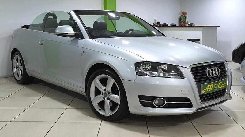 Usado Audi A3 Cabriolet 105 HP (77 kW) 2010 Cinzento Cabrios