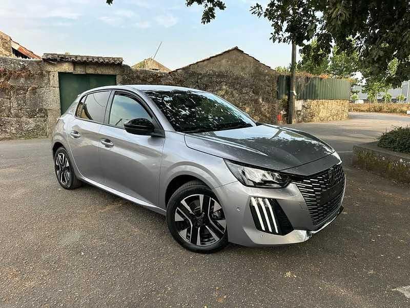 Cinza Novo 2025 Peugeot e-208 Allure Citadino | € 27.990 (Super Preço) - Imagem 1/4
