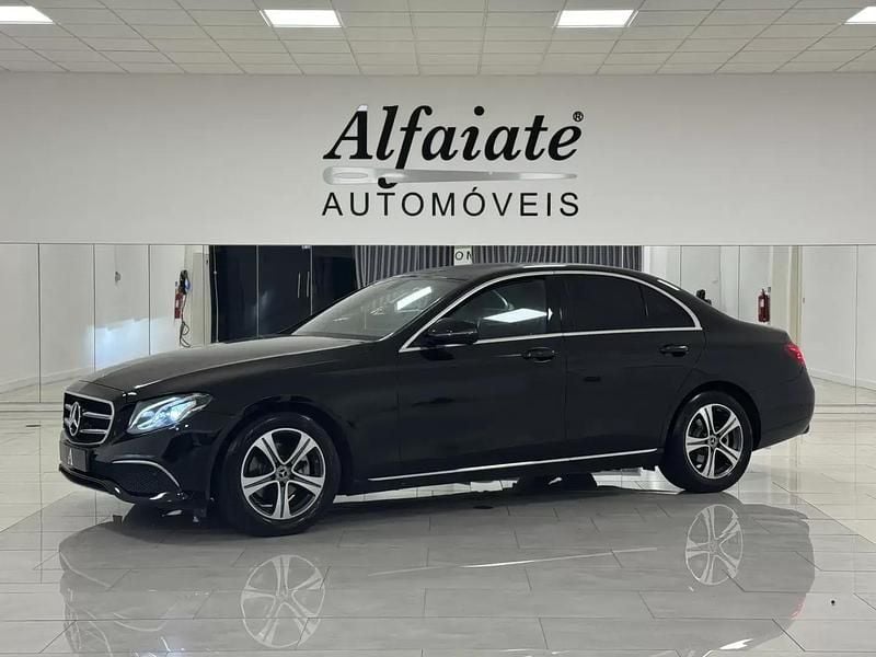 Preto Usado 2018 Mercedes E200 Exclusive Sedan | € 25.990 - Imagem 1/1