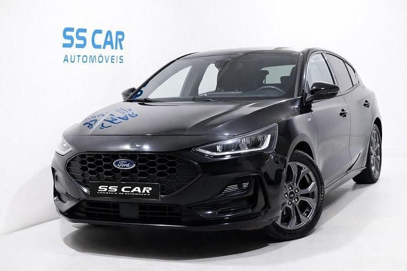 Usado Ford Focus ST-Line 125 HP (91 kW) 2022 Preto Citadino