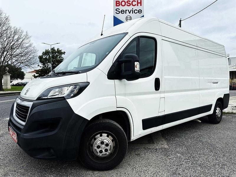 Branco Usado 2020 Peugeot Boxer Van | € 15.900 (Bom preço) - Imagem 1/4