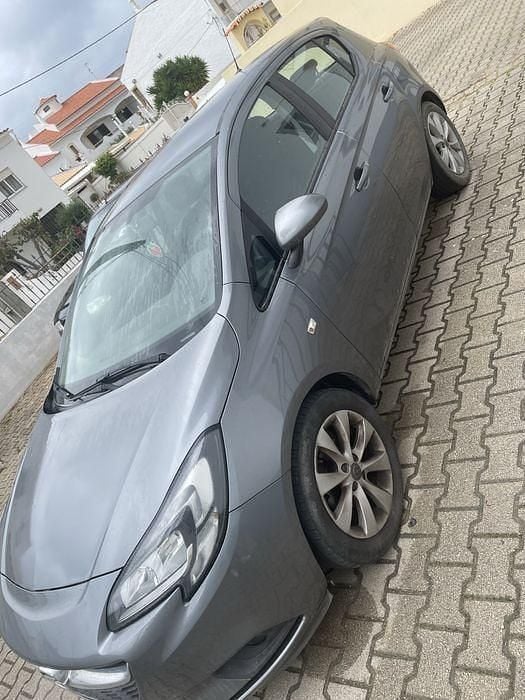 Usado 2018 Opel Corsa Sedan | € 11.000 (Preço justo) - Imagem 1/4