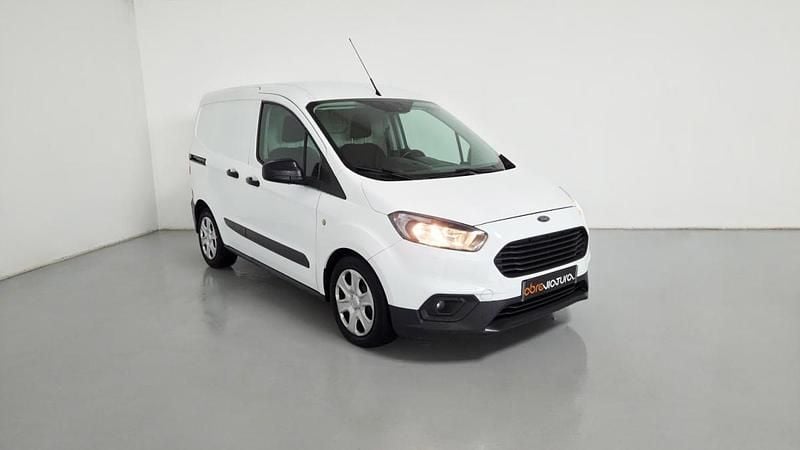 Usado Ford Transit 75 HP (55 kW) 2021 Branco