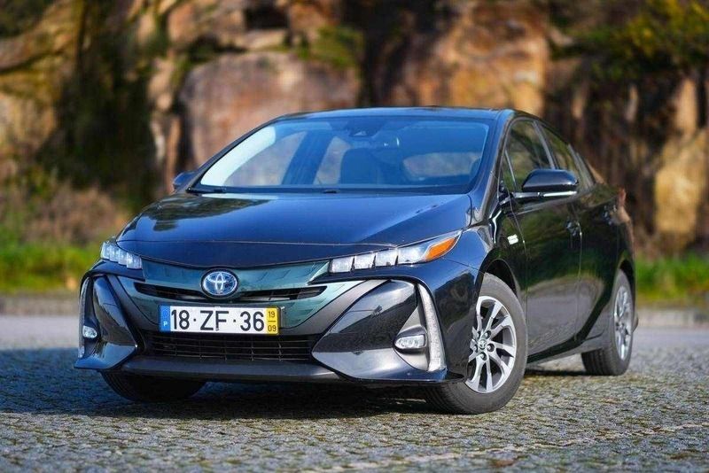 Preto Usado 2019 Toyota Prius Luxury Citadino | € 24.900 - Imagem 1/4