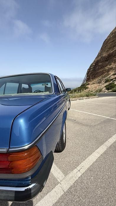 Usado Mercedes 300 1979 Sedan