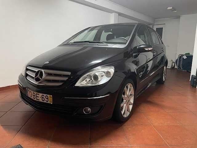 Usado Mercedes B180 109 HP (80 kW) 2006 Monovolume