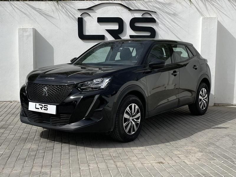 Preto Usado 2023 Peugeot 2008 Active SUV | € 16.990 (Preço justo) - Imagem 1/4