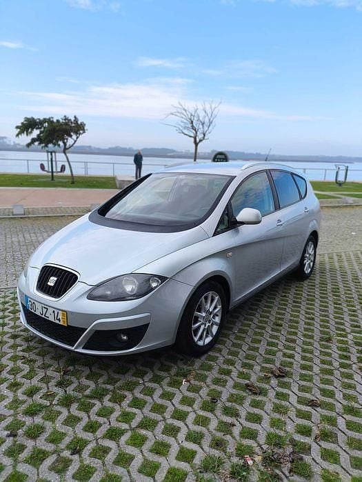 Usado 2011 Seat Altea XL Monovolume | € 8.000 (Caro) - Imagem 1/4