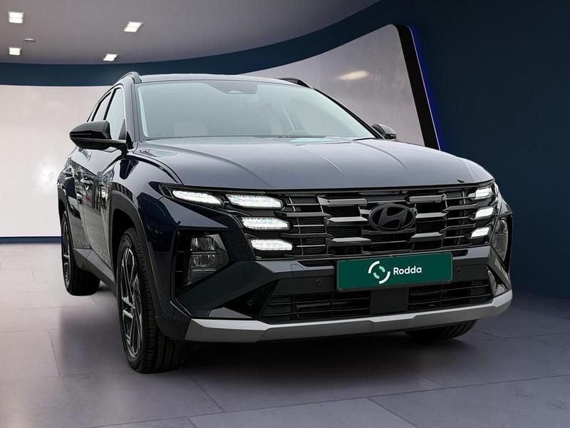 Azul Novo 2025 Hyundai Tucson SUV | € 44.500 - Imagem 1/4
