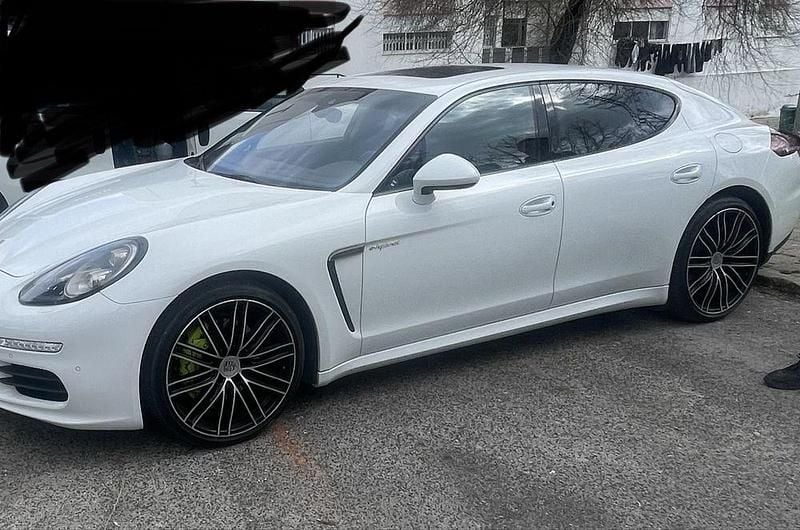 Usado Porsche Panamera S 416 HP (305 kW) 2013 Sedan