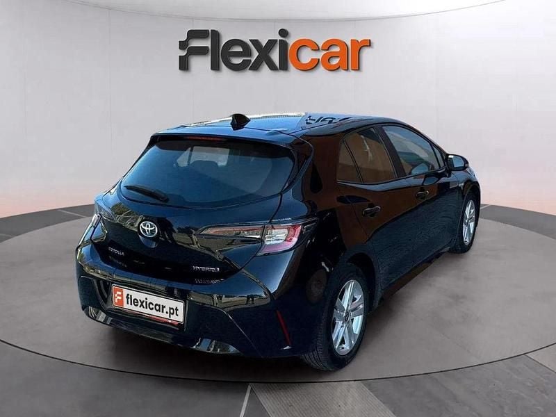 Usado Toyota Corolla Comfort 122 HP (89 kW) 2021 Preto