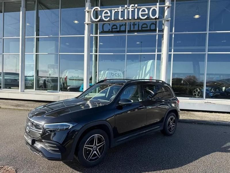 Usado Mercedes EQB250 AMG 139 kW (190 HP) 2023 Preto cosmos SUV
