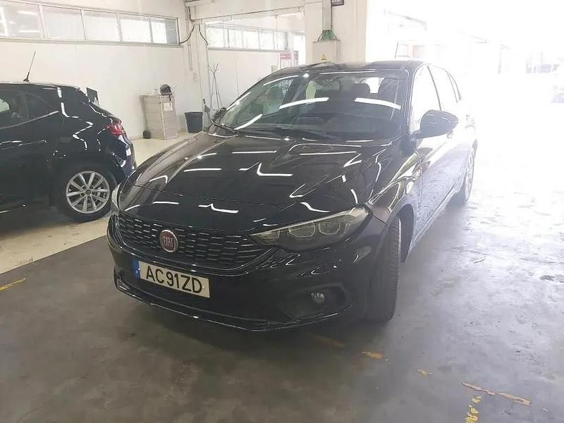 Preto Usado 2020 Fiat Tipo Lounge Citadino | € 12.990 (Preço justo) - Imagem 1/4