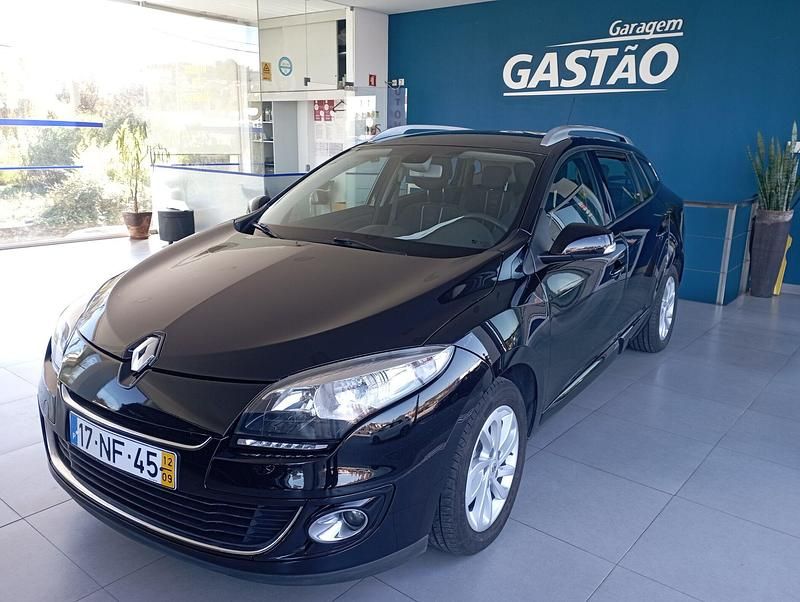 Preto Usado 2012 Renault Mégane GrandTour Dynamique Carrinha | € 7.250 (Preço justo) - Imagem 1/4