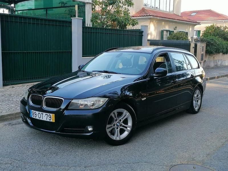 Usado 2011 BMW 318 Sport Line Carrinha | € 8.450 (Super Preço) - Imagem 1/4
