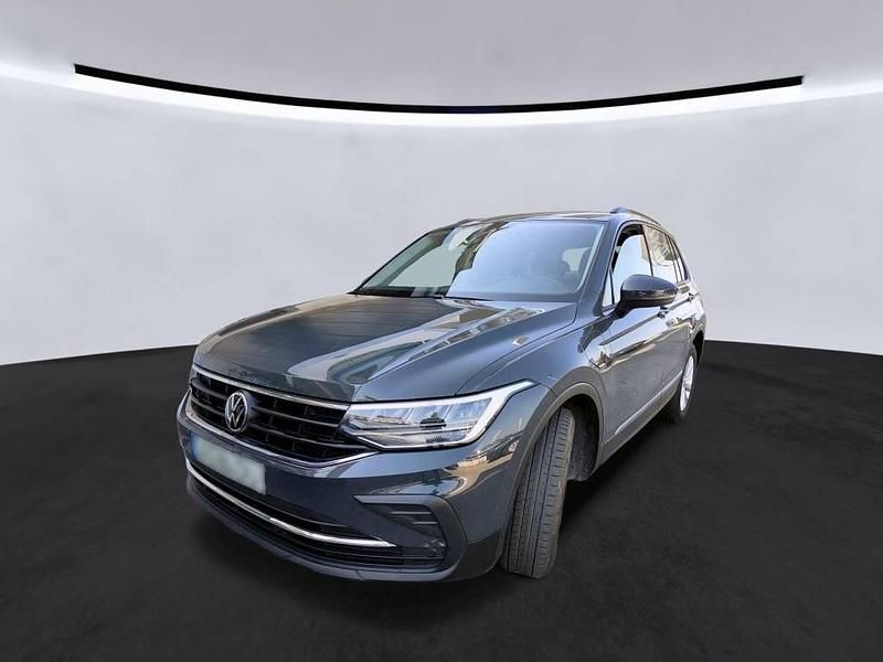 Cinzento Usado 2022 VW Tiguan SUV | € 23.990 (Preço justo) - Imagem 1/4